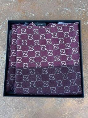 Gucci burgundy gray GG logo scarf -basically new  #luxury #designer